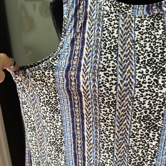 Apt. 9 sleeveless tunic top in size XXL - Picture 5 of 10